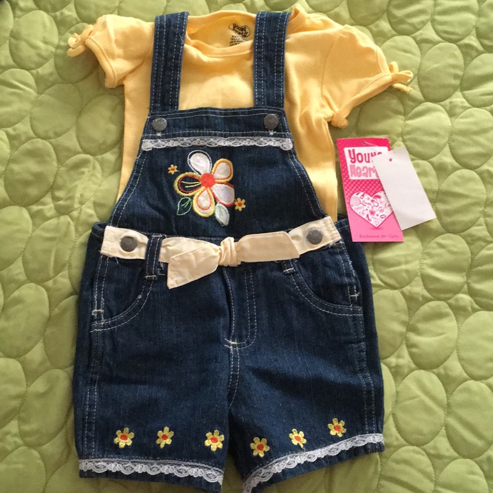 NEW Little Girls 2 PC outfit